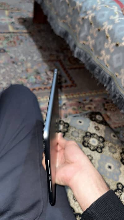 Apply ipad 5th generation