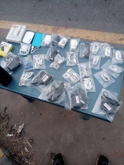 Charger,Data Cable,Handfree,bluetooth earphone,Adapter,Power bankq