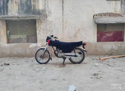 Honda cg 125 2001 model Multan registered
