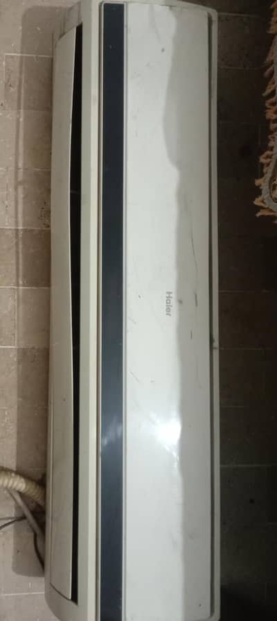 Haier ac simple  with original remote