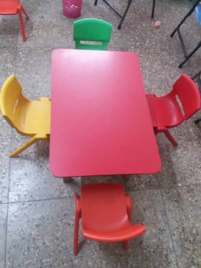 montessori table and chairs