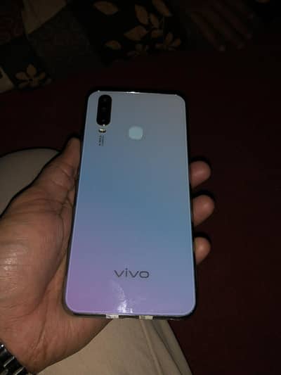 Vivo Y17 8/256