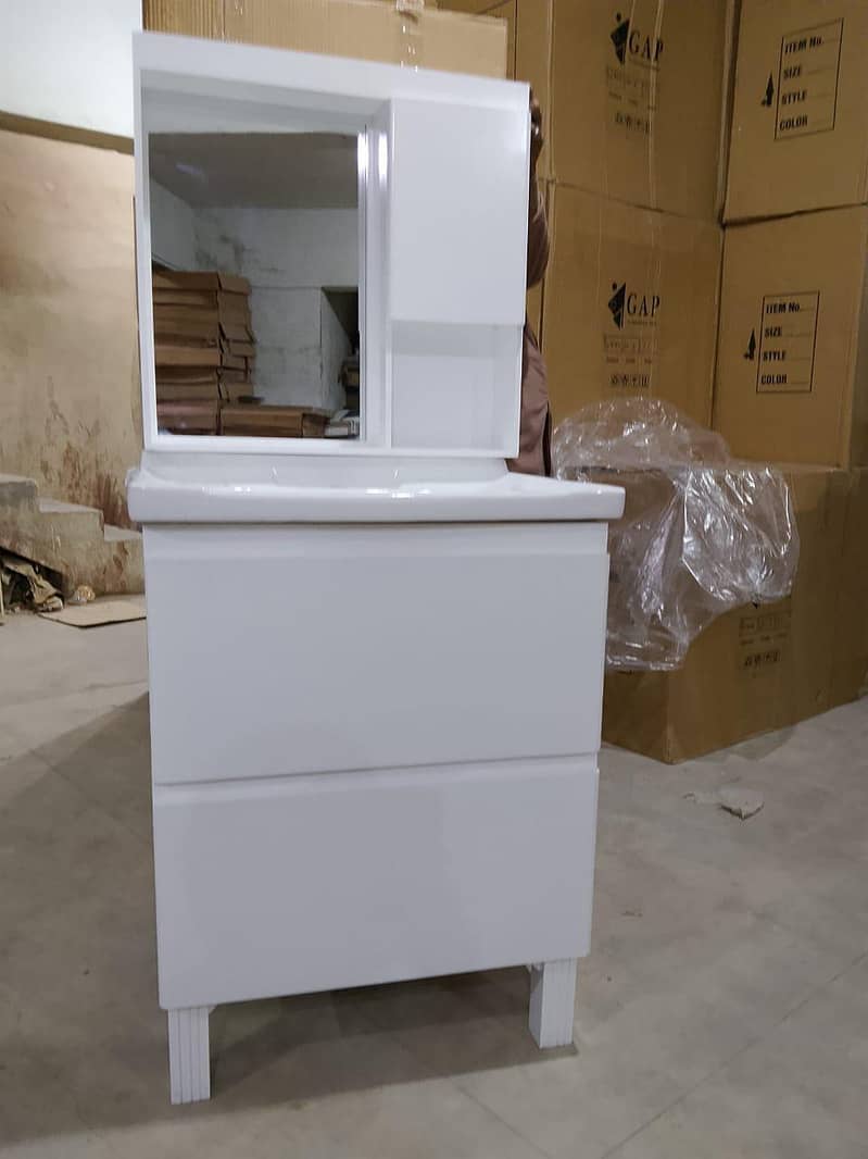 Bathroom Vanity  Complete Set 3