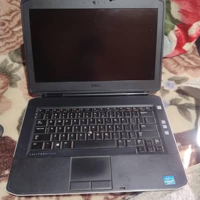 Dell Latitude (Core i5)