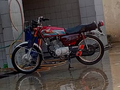 HONDA CG 125 FOR SALE IN LAHORE