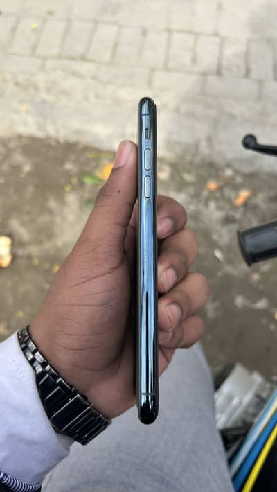 Apple iphone 11 pro max 