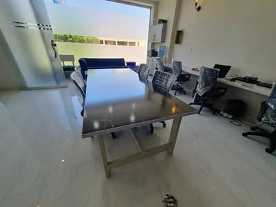 Furnitured office available in Johar town.