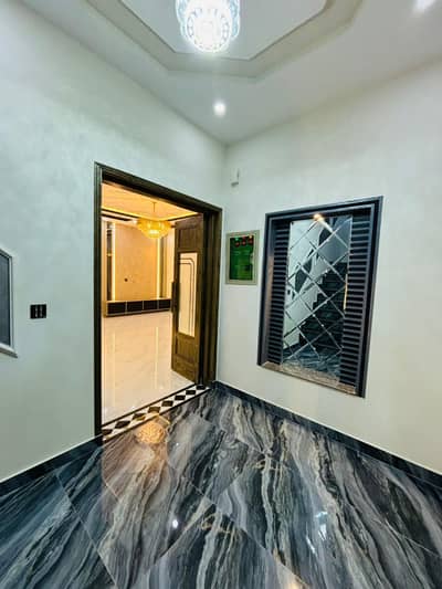 5 MARLA INDEPENDENT   FULL HOUSE FOR RENT