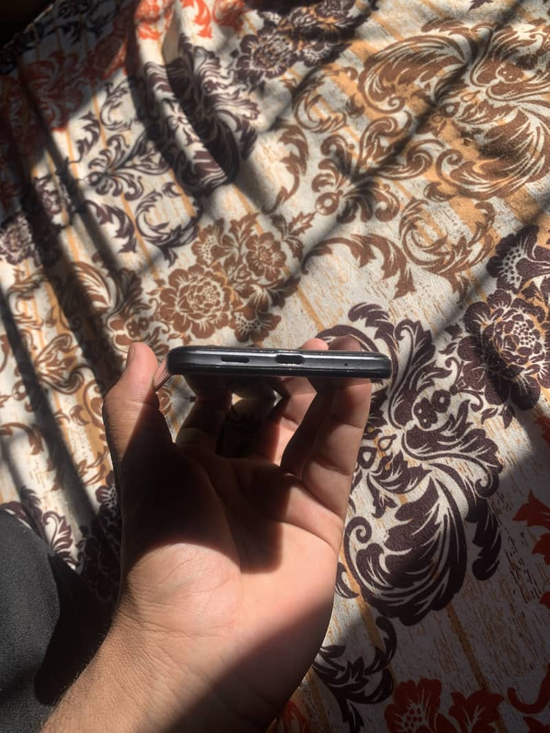 AQUAS 5G BASIC (EXCHANGE POSSIBLE) 1