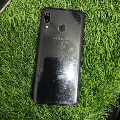 Samsung Galaxy A20  4gb ram 32gb rom