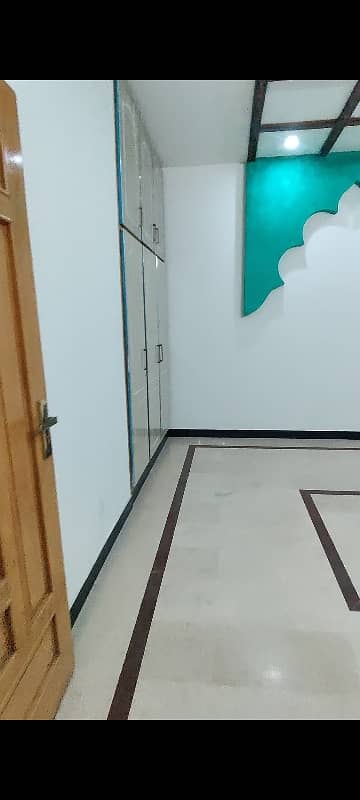 multi garden b17 8 mrla uper portion for rent block c1