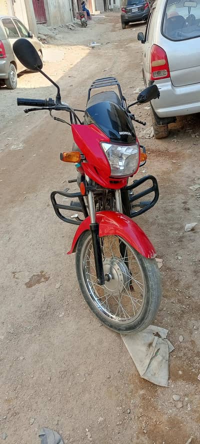 i am selling Honda prider 2021