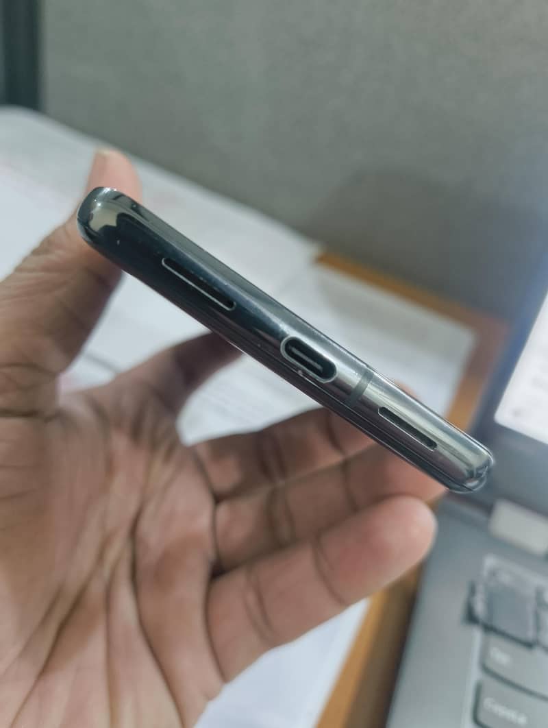 Google pixel 7 pro 2