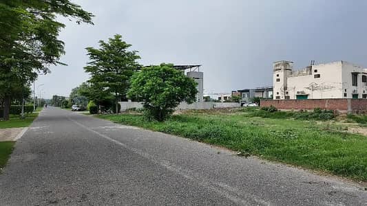 1 Kanal Main Direct Approach to 120 feet Road Possession Plot on Prime Location