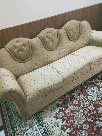 7 CEATER SOFA SET