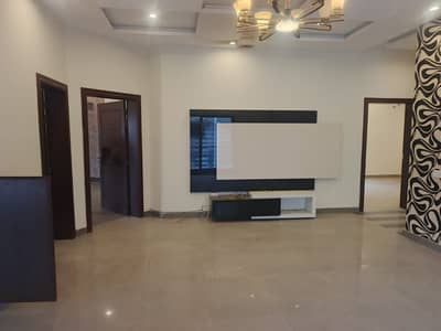 Prime Location 1 Kanal Upper Portion Available For Rent In DHA Lahore Phase 2 Block R