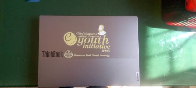 Lenovo Thinkpad i7 13 generation 8+8 Ram with SSD with BoX