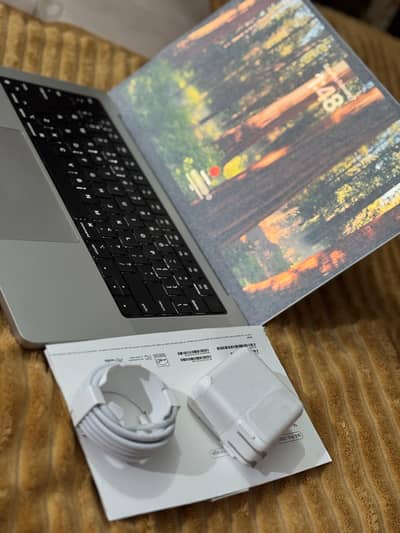 MACBOOK PRO M4 2024 14 INCH 24GB 512GB BRAND NEW FUL WARRANTY 2 UNITS