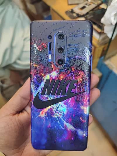 one olus 8 pro 8. . . 256