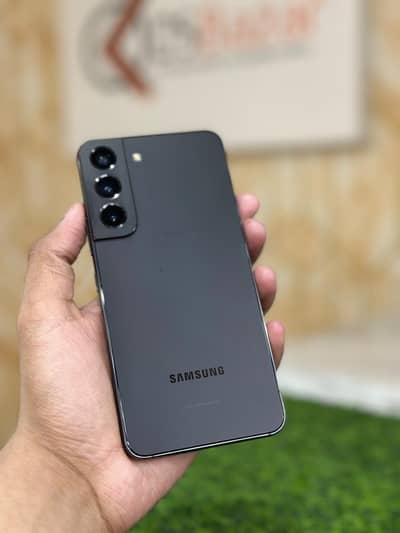 Samsung S22 | 8gb Ram | 128gb Storage | Dual Sim | Pta Approved