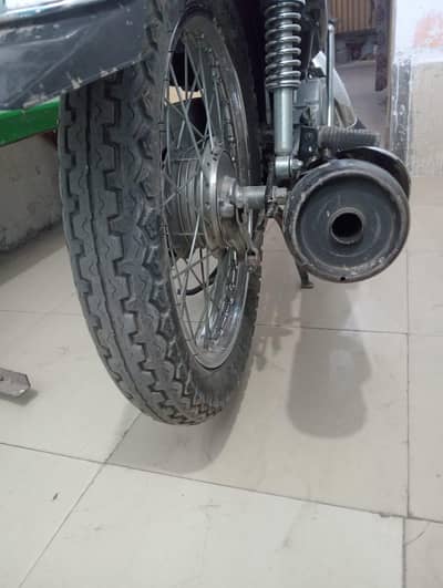 honda 125 brand new condition 1 hand use
