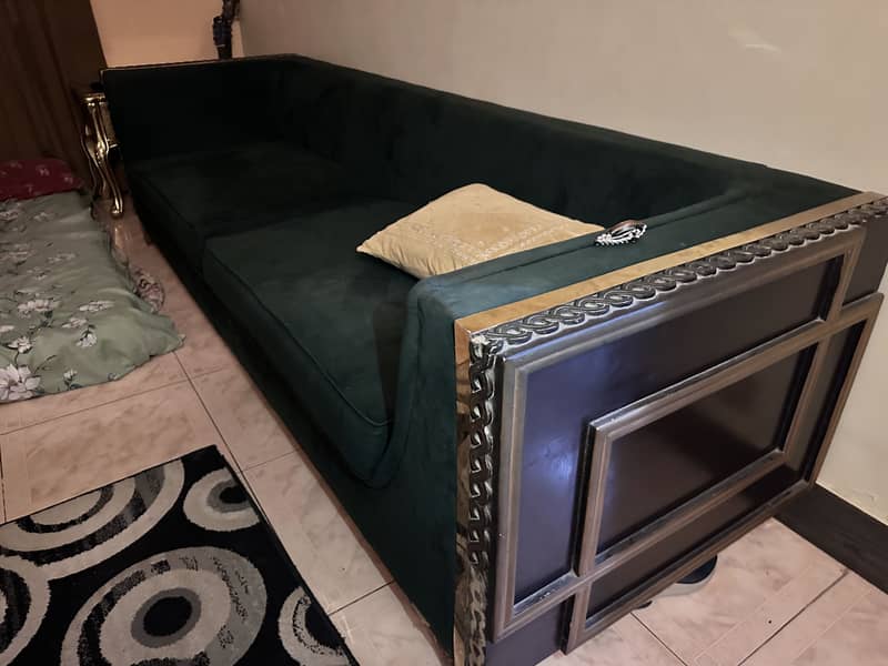 Green velvet sofas 1