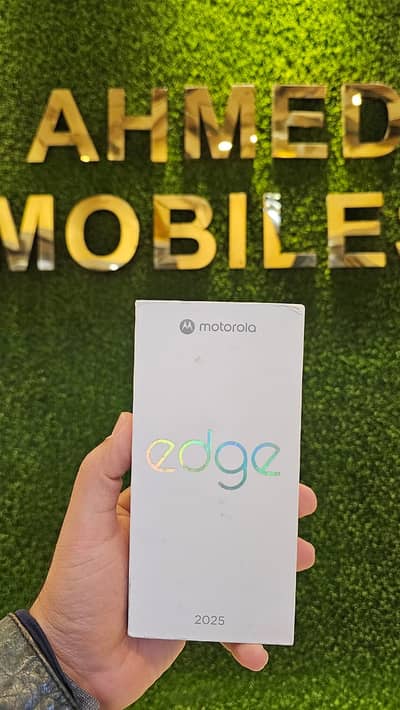 Motorola Edge 5G BOX PACK 256 gb JUST 49,999