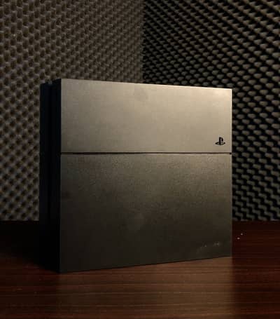 PS4 Fat Used 1200 Series Sealed