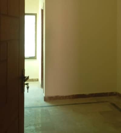 3 Marla Flat For Rent In Gulberg