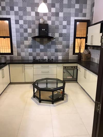 Gulistan E juahar block 2 upper Portion For Rent small family required