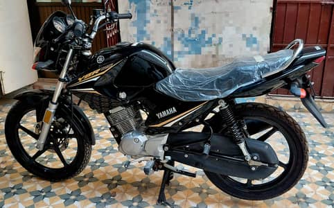 Yamaha YBR 125 2023 Model, driven only 154 KM.