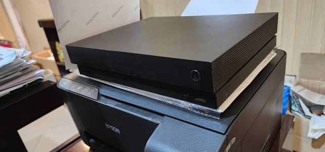 X box one X