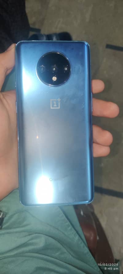 90 fps pubg 8 128 one plus 7t out class camera