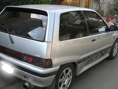 Daihatsu Charade GTTI Ful Automatic 1988 Sunrof AC Heter Sound System