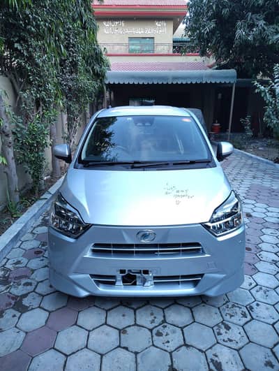 Daihatsu Mira X SA 111  4 Grade