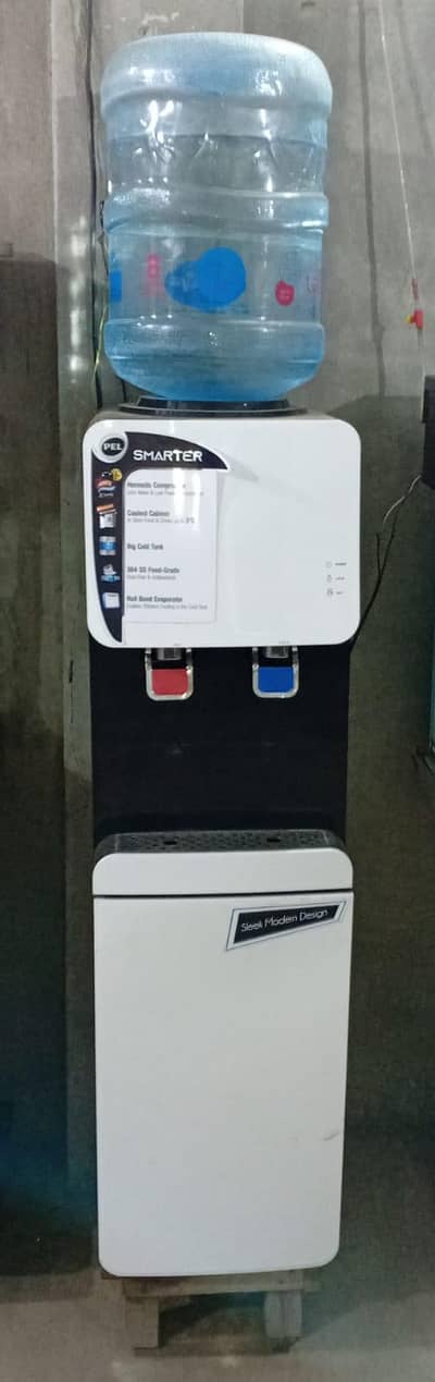 PEL Water Dispenser