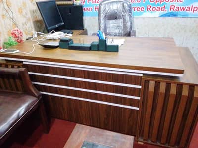 Complete office furniture