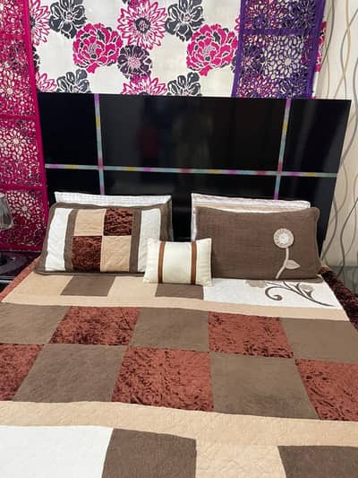 Single bed with mattress for sale