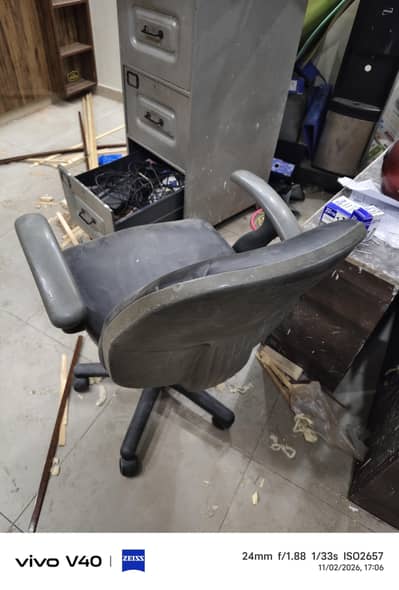 2 office chairs for sale