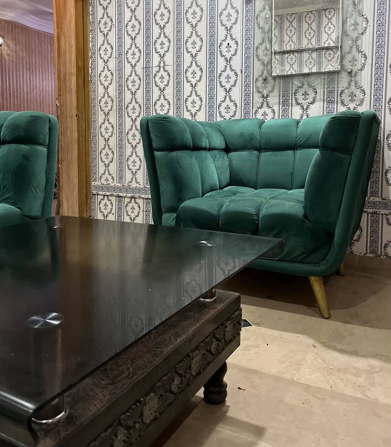Sofa set with table 1