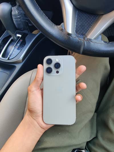 Iphone 16 pro non pta