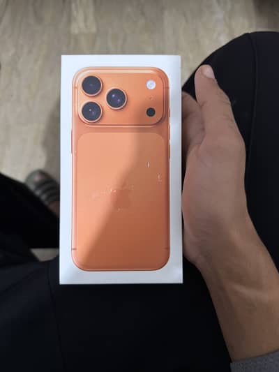 Iphone 17 pro 256gb factory unlock cosmic orange