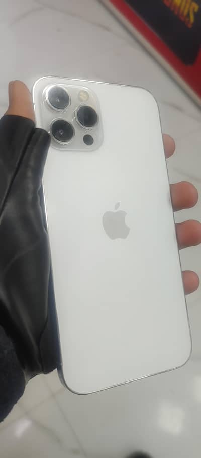I phone 12 pro max 128gb
