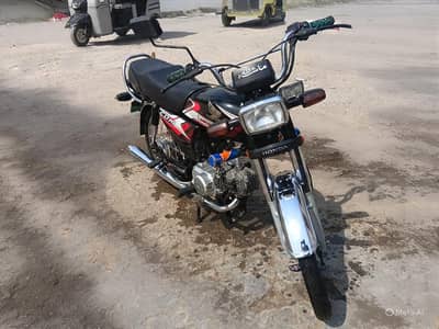 Honda cd70 black color 2025 excellent new condition