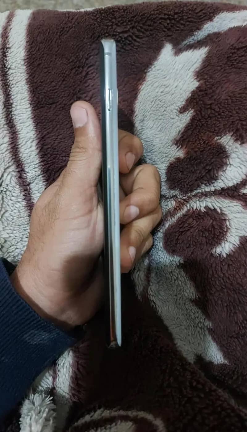 Samsung s10 plus  patch 2