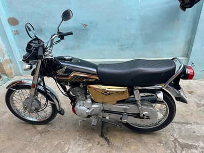 honda cg 125 self start special edition gold black colour
