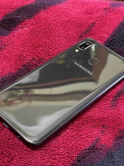 Samsung galaxy A20