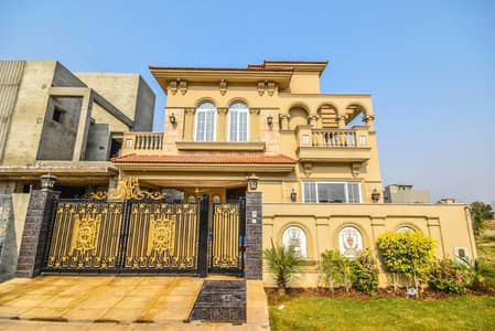 Triple Stroy Modern House For RENT in ETIHAD TOWN Phase 1