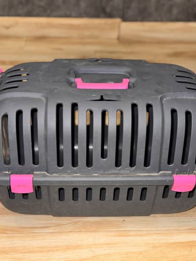 Pet carrier
