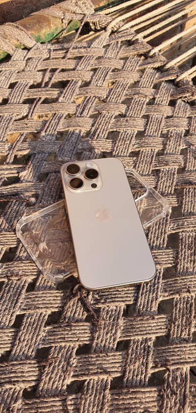 I phone 15 Pro 256gb Factory Unlocked